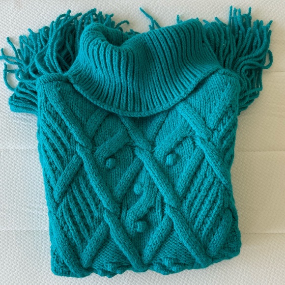 BLUE ZARA SWEATER VEST - Picture 1 of 4